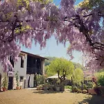 Corte Seguini Bed & Breakfast 4*
