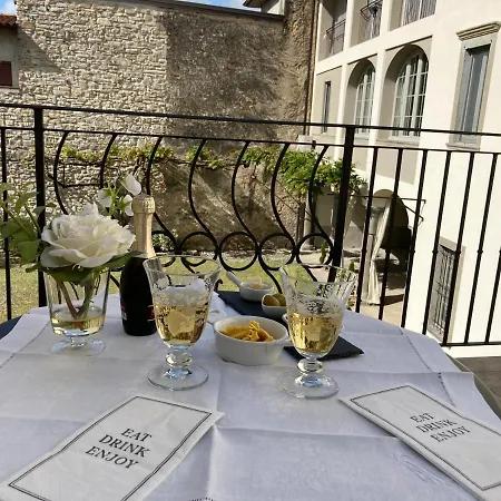 Corte Seguini Bed & Breakfast *