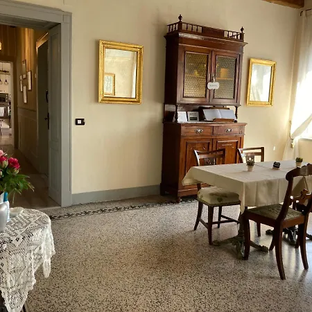 Corte Seguini Bed & Breakfast *