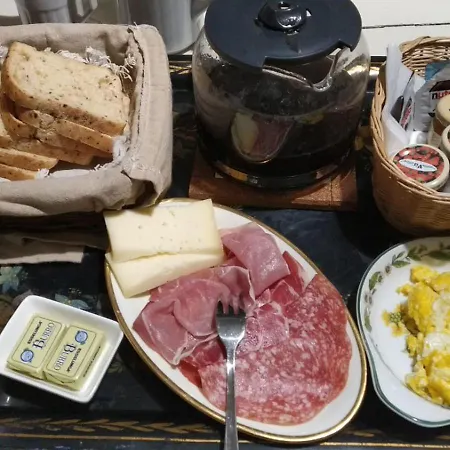 Corte Seguini Bed & Breakfast *