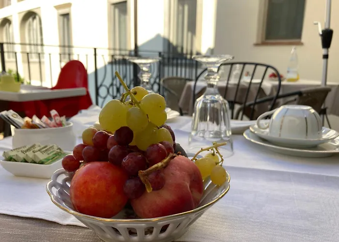 Corte Seguini Oda ve Kahvaltı 4*